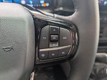 Ford Tourneo Custom Tit. 2.0 L1 NEUES MODELL