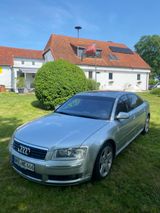 Audi A8 4.2 Lückenlos Scheckheft gepflegt.