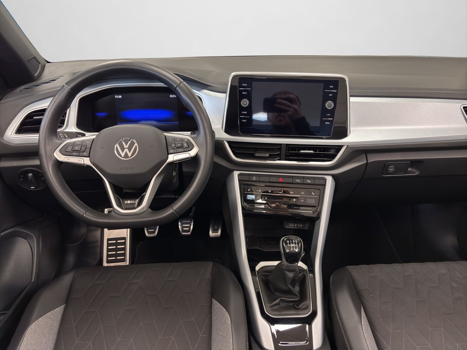 Volkswagen T-Roc - Bild 4
