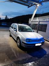 Volkswagen VW Golf 4 Variant 2.0 Automatik - Volkswagen Golf aus 2003: Variant