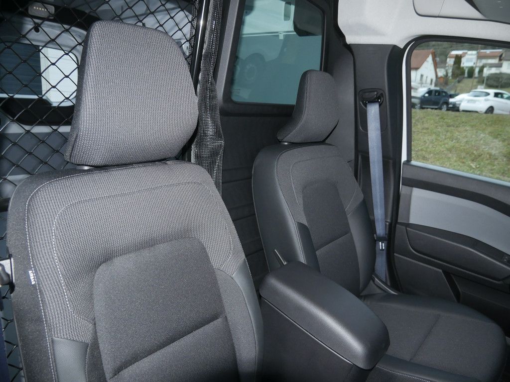 Fahrzeugabbildung Renault Kangoo Rapid L2 Advanced Blue dCi 95 MY25 AHK