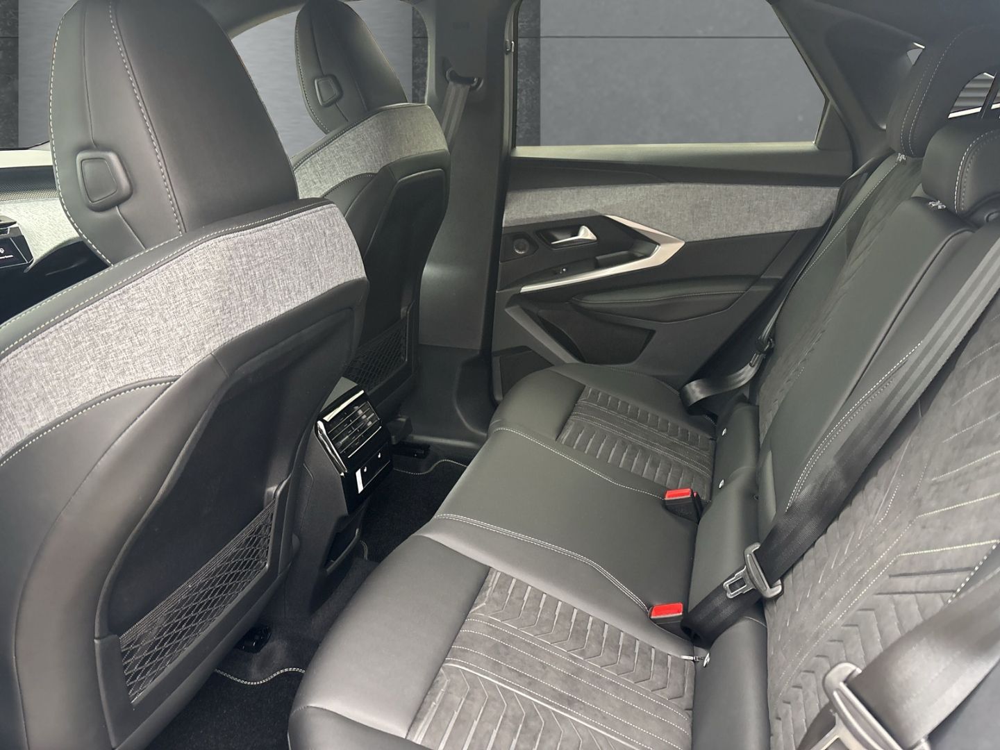 Peugeot 3008 - Bild 9