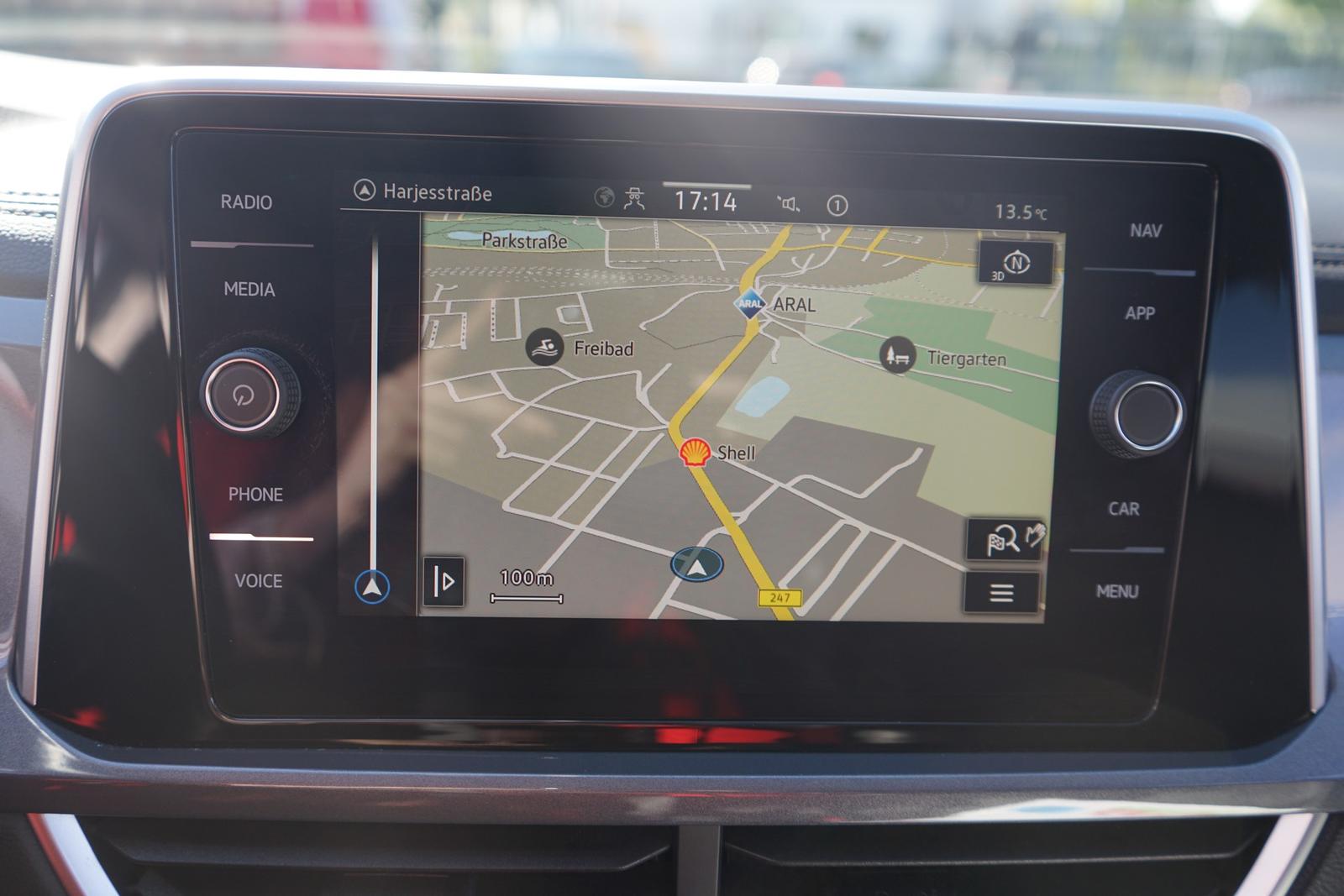 Volkswagen T-Roc 1.0 TSI Style LED Navi ACC App-Connect, миниатюра 10