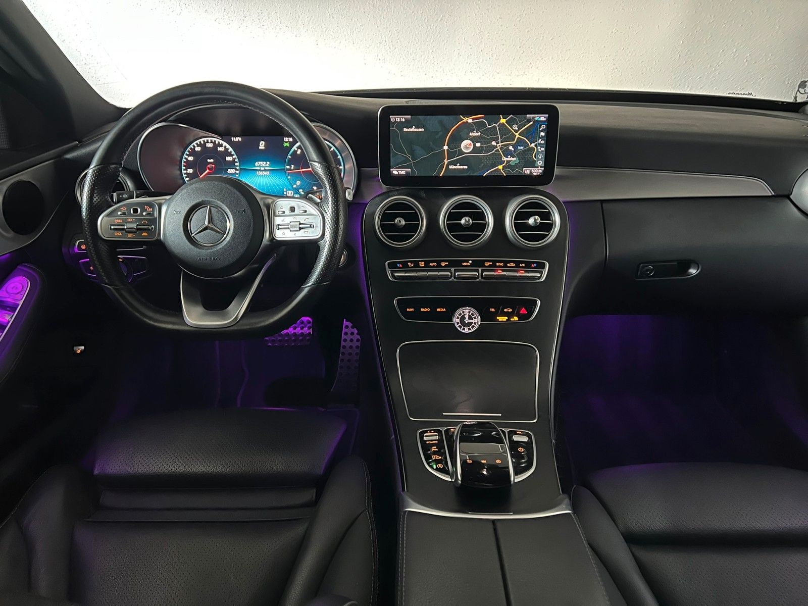 Fahrzeugabbildung Mercedes-Benz C 300 d Lim. AMG-LINE/COMAND/KAM/VIRCO/AMBI+