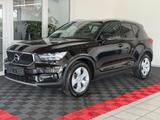 Volvo XC 40 XC40 Momentum Pro AWD 1.Hand - Volvo XC40 in Oberhausen