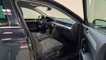 Volkswagen Passat 2.0 TDI Business ACC+LED+CARPLAY+AHK