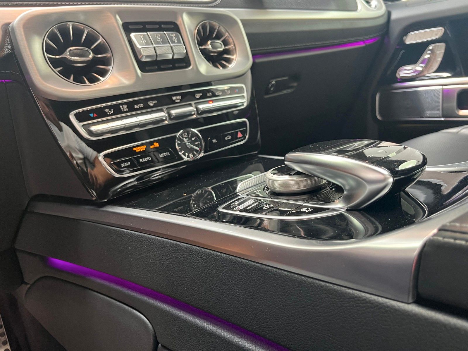 Fahrzeugabbildung Mercedes-Benz G 63 AMG*22"*Drivers-Package*360°*Burmester*LED*