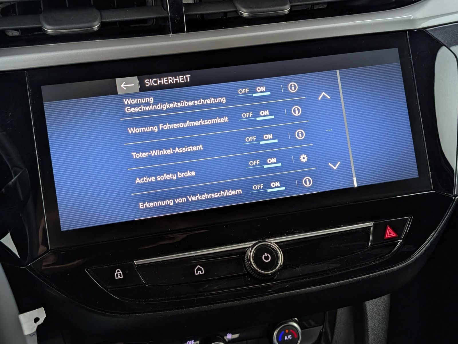 OPEL Corsa  1.2 Turbo GS LED Kamera CarPlay – Bild 26