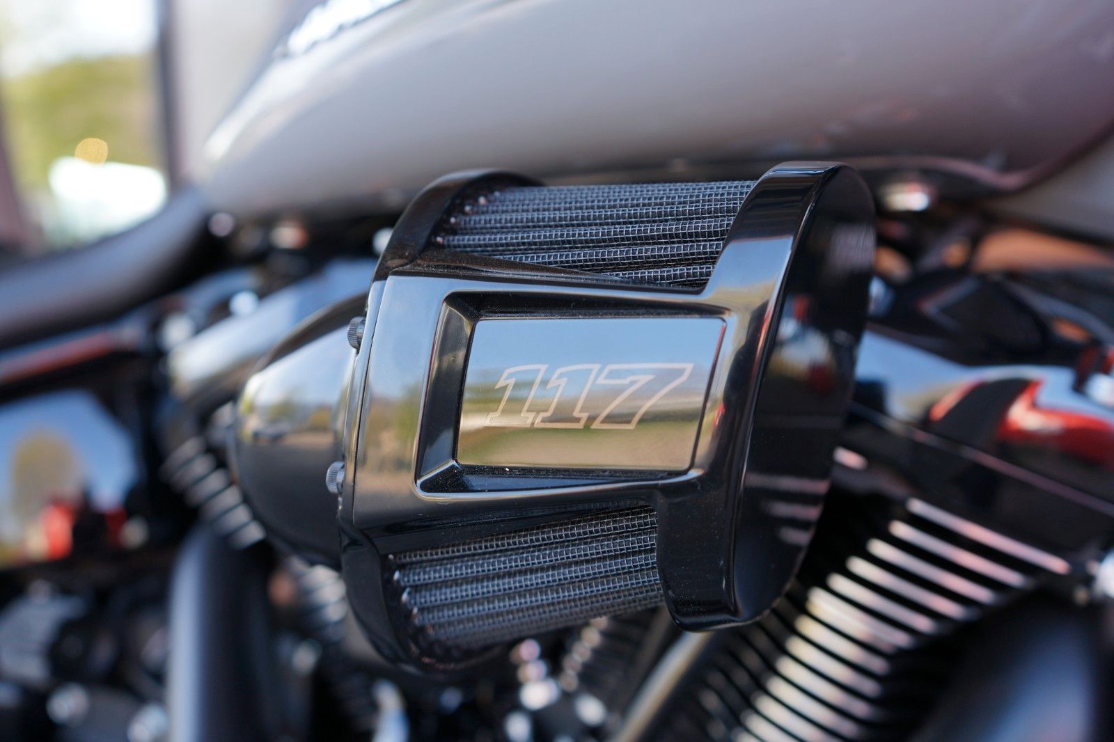 Fahrzeugabbildung Harley-Davidson Softail Breakout 117cui MY 2024 CUSTOMBIKE