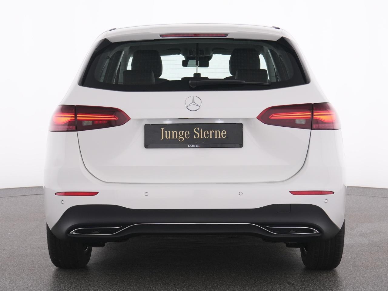Mercedes-Benz B 180 Progressive+NavPrem+LED-HP+EHeck+ParkA+RFK