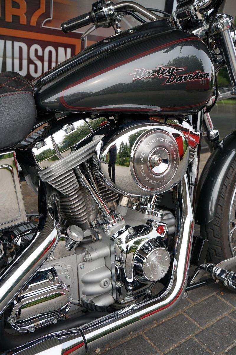 Fahrzeugabbildung Harley-Davidson Dyna Super Glide Custom-G&R Motortuning mit TÜV