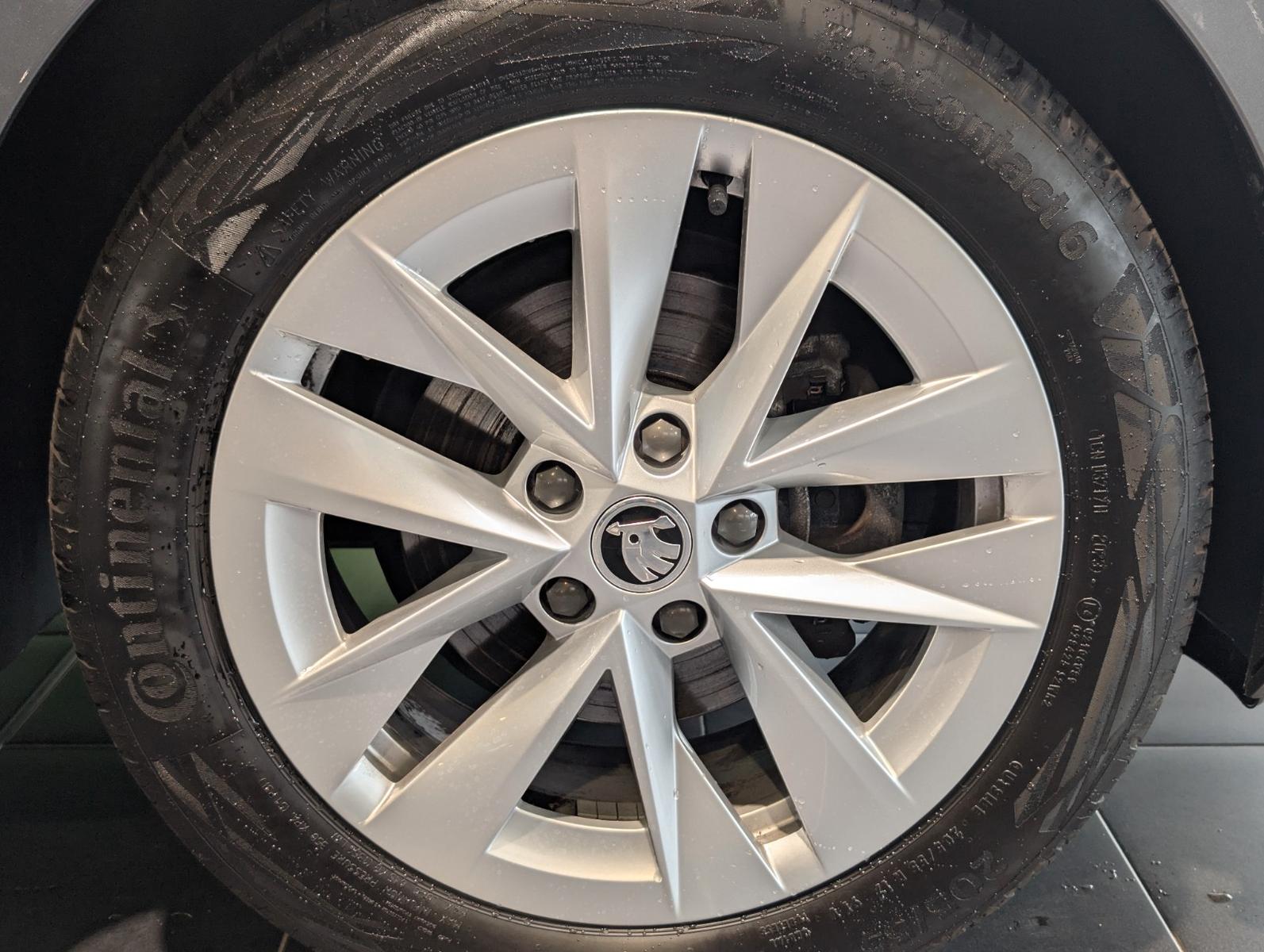 Skoda Octavia Combi 2.0 TDI DSG Style 1.Hand, миниатюра 15