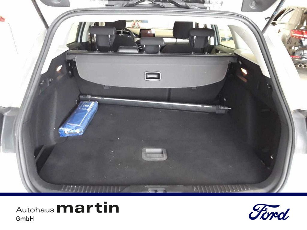 Fahrzeugabbildung Ford Focus 1.0 C+C PDC SHZ NAVI FSE USB ALUFELGEN