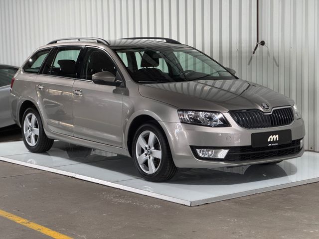 Skoda Octavia Combi Ambition Applecar Sitzheizung Dab