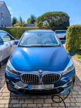 BMW 225xe, Luxury Line , AHK - BMW 225 Kombi Gebrauchtwagen