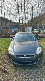 Fiat Bravo top Zustand - Fiat Bravo aus 2008 mit Diesel-Antrieb