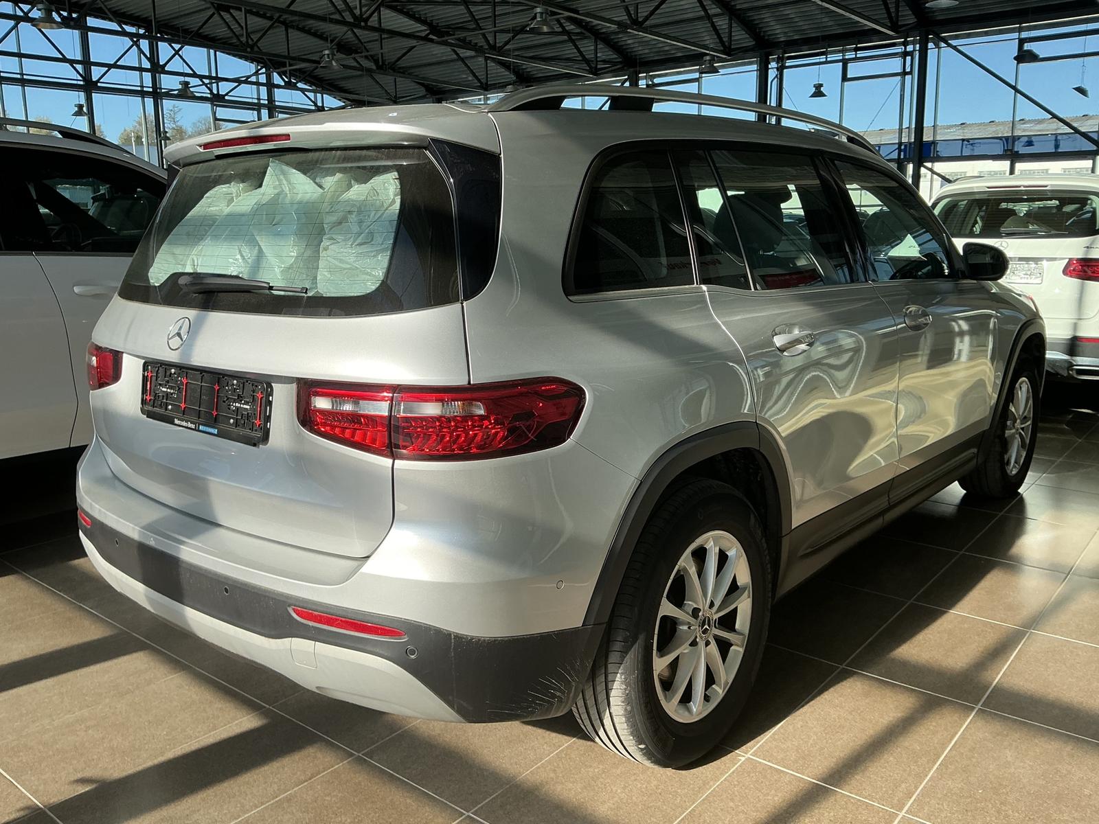 Mercedes-Benz GLB 200 Business Navi R.Cam SHZ LED 7-Sitzer DAB