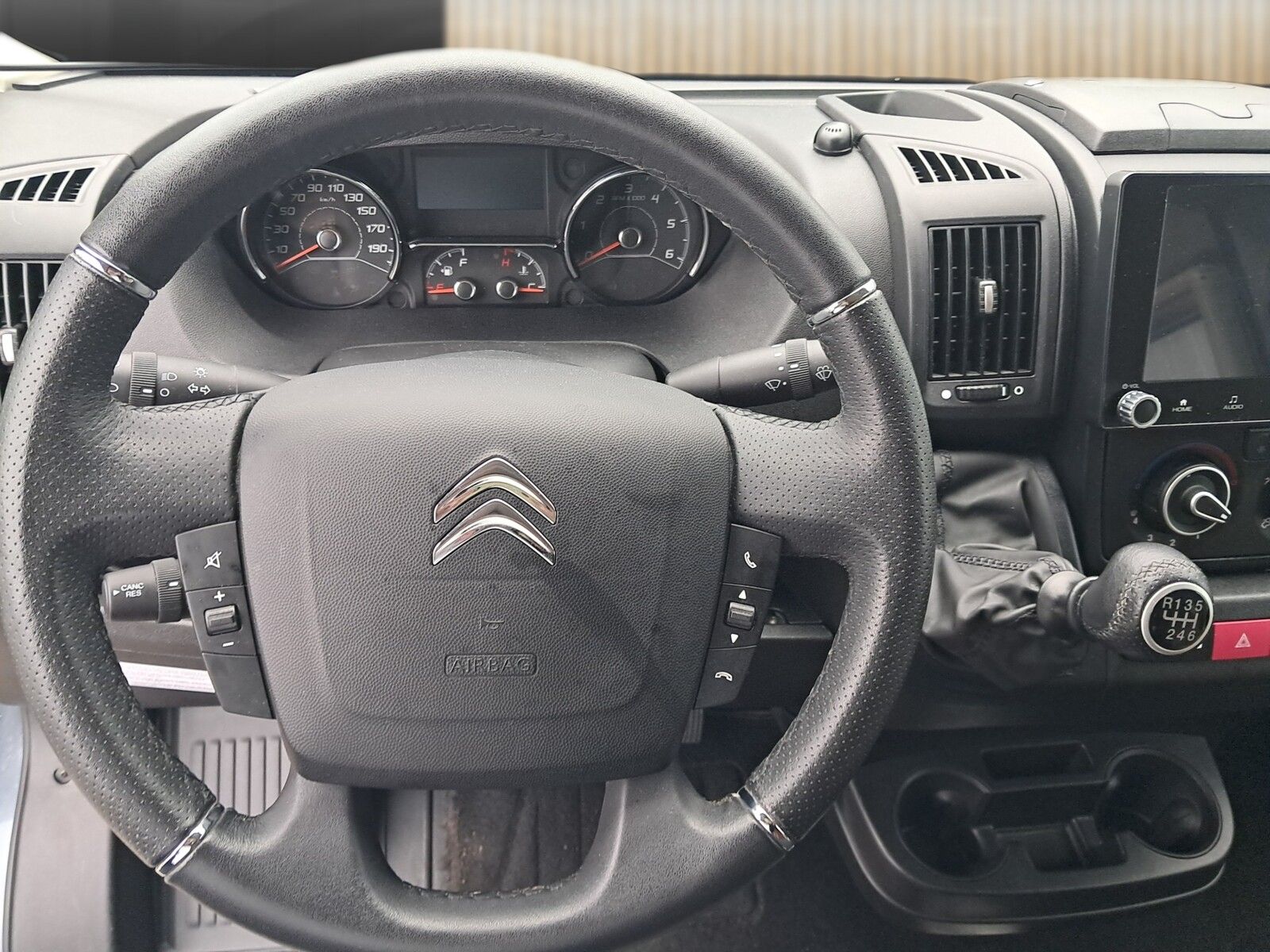 Fahrzeugabbildung Pössl Roadcruiser XL 165 Navi,Markise,AHK,Sol,Lithium