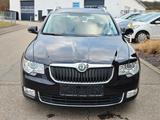Skoda Superb Combi Ambition Xenon Automatik Top 1.Hand - Skoda Superb: Auto