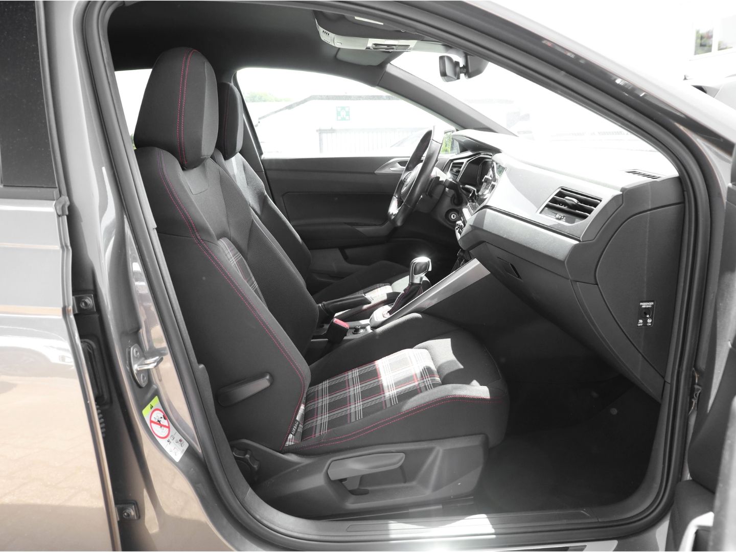 Volkswagen Polo VI GTI DSG LED RFK NAVI LM18 COCKPITPRO APP foto 3
