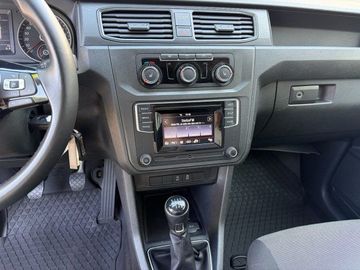 Volkswagen Caddy - 12
