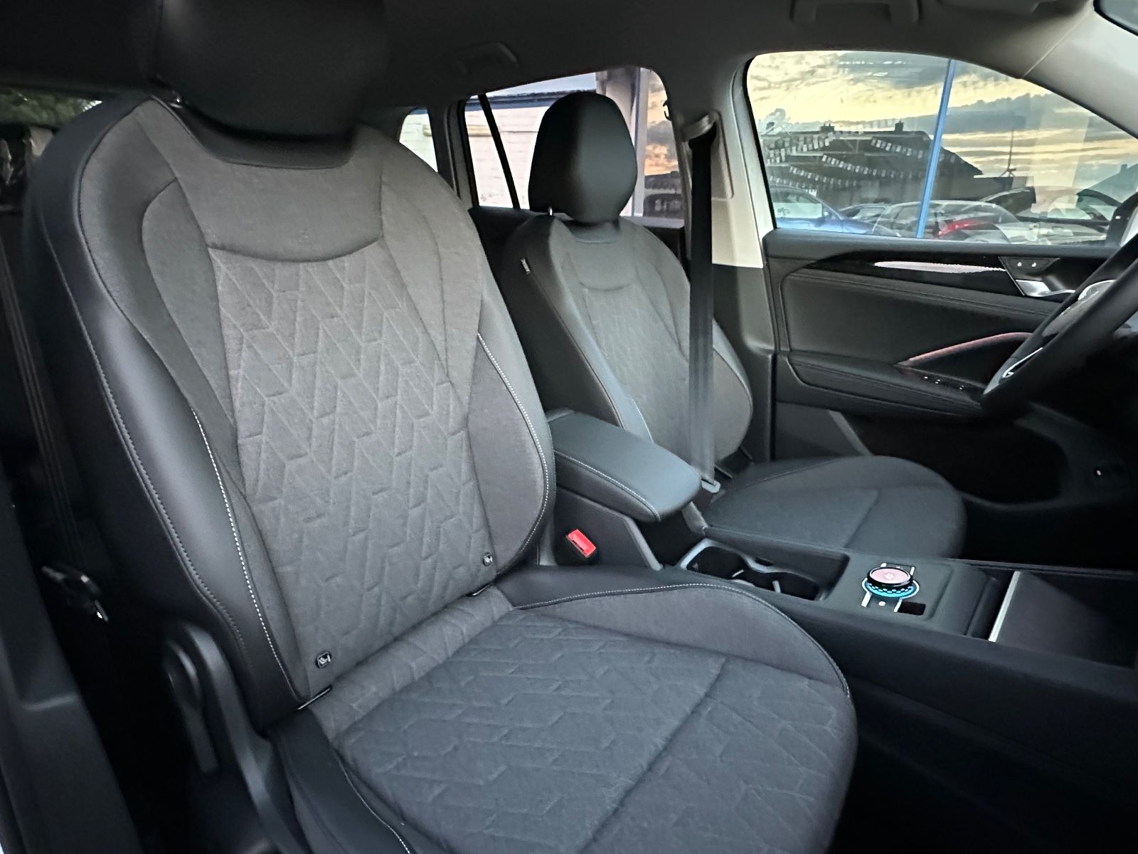 Volkswagen Tiguan - Bild 14