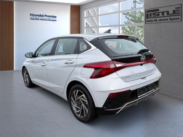 Fahrzeugabbildung Hyundai i20 Advanced 1.0 T-GDI +CARPLAY+TEMPOMAT+SHZ+RFK