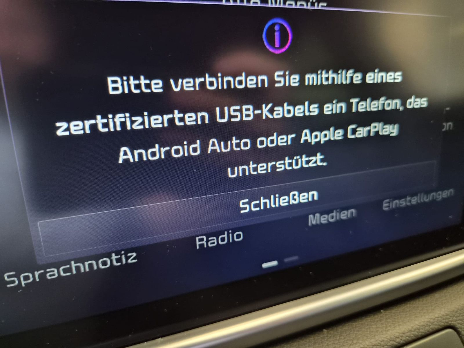 Fahrzeugabbildung Kia Sportage GT-Line 4WD / SCHECKHEFT / 1. HAND