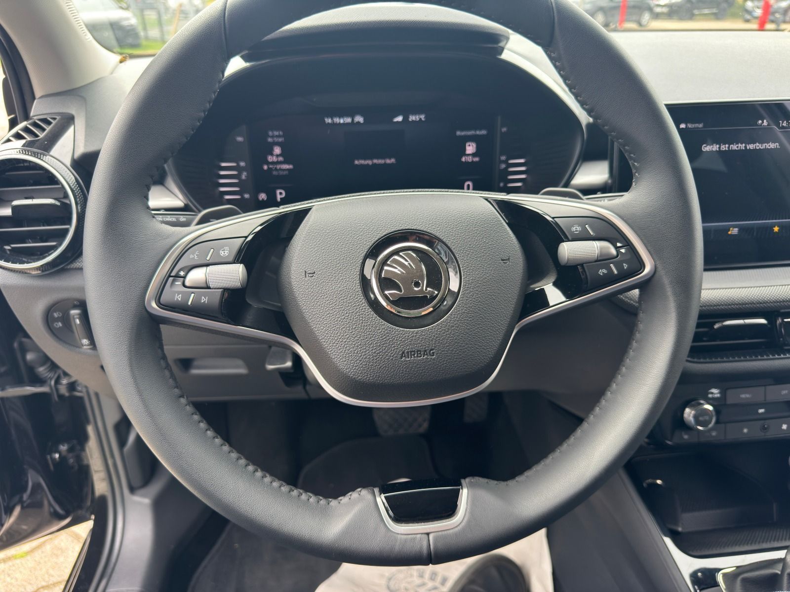 Fahrzeugabbildung SKODA Fabia 115PS DSG*RFK*NAVI*