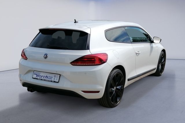 Scirocco 2.0 TSI Sport Xenon+DYNAUDIO+PARKLENK+