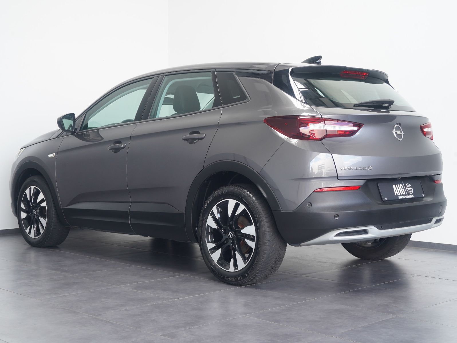 Fahrzeugabbildung Opel Grandland (X) 1.2 Turbo Elegance NAVI/LED/KAMERA