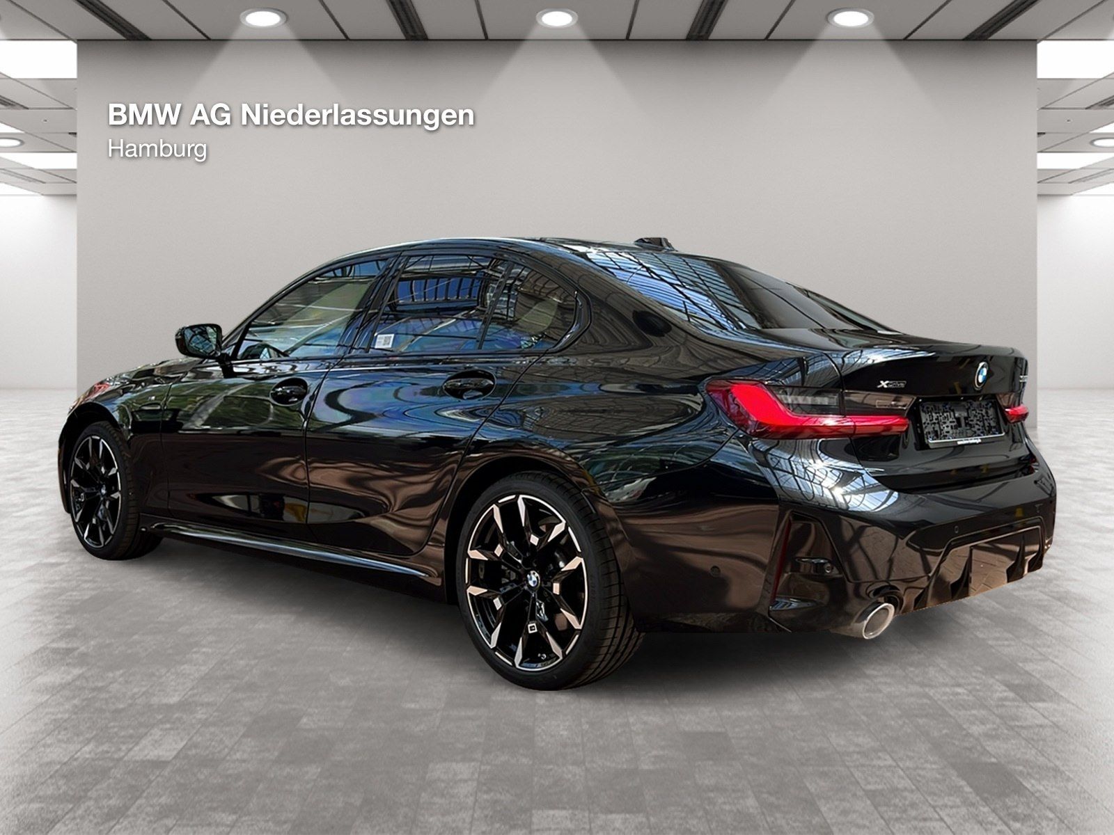 BMW 330 - Bild 3