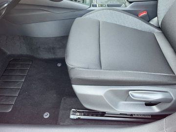 Skoda Octavia Combi 1.5 TSI Essence *KLIMA*SHZ*DAB*PDC