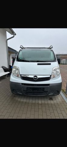 Opel Vivaro - e