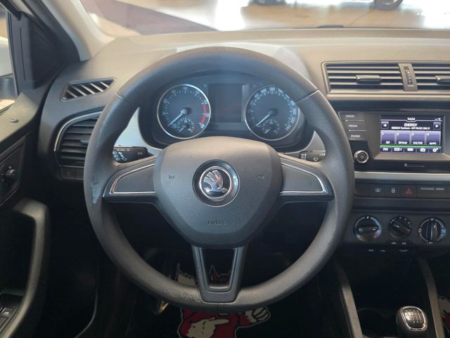 SKODA Fabia — Foto 17