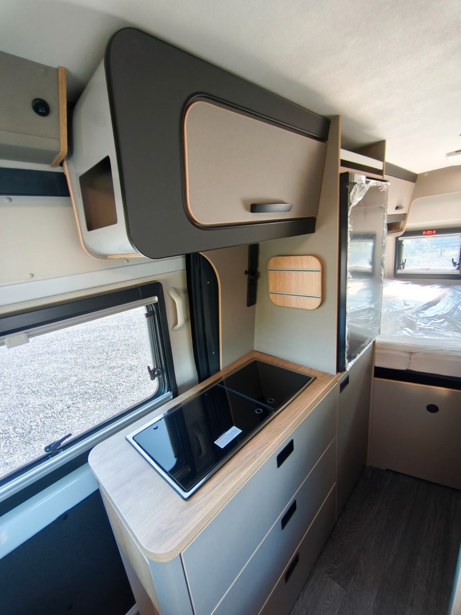 Fahrzeugabbildung Weinsberg CaraBus 600 MQ EDITION [GREY] 2027 *Combi D+E