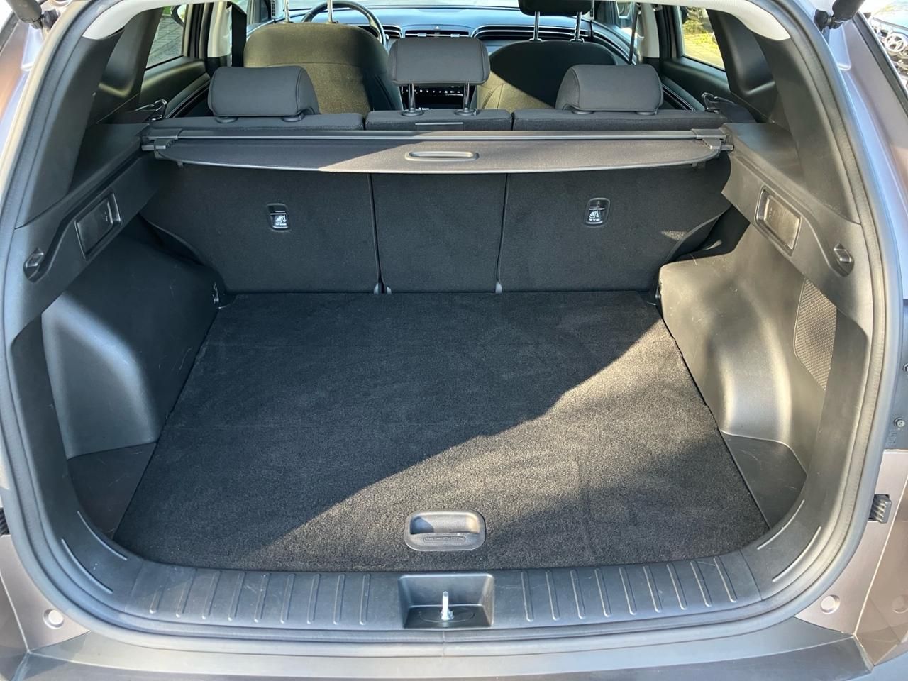 Fahrzeugabbildung Hyundai TUCSON TREND SHZ*LHZ*NAVI*CARPLAY*USB*KRELL*