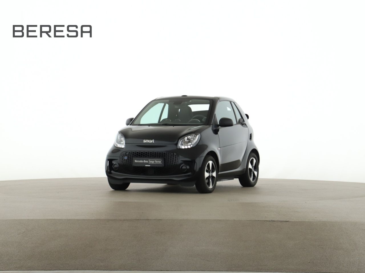 Smart fortwo cabrio EQ passion Kamera Schnelllader