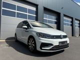 Volkswagen Touran R-Line,LED,Kamera,DSG,AHK,1.Hand - VW Touran Gebrauchtwagen in Rostock