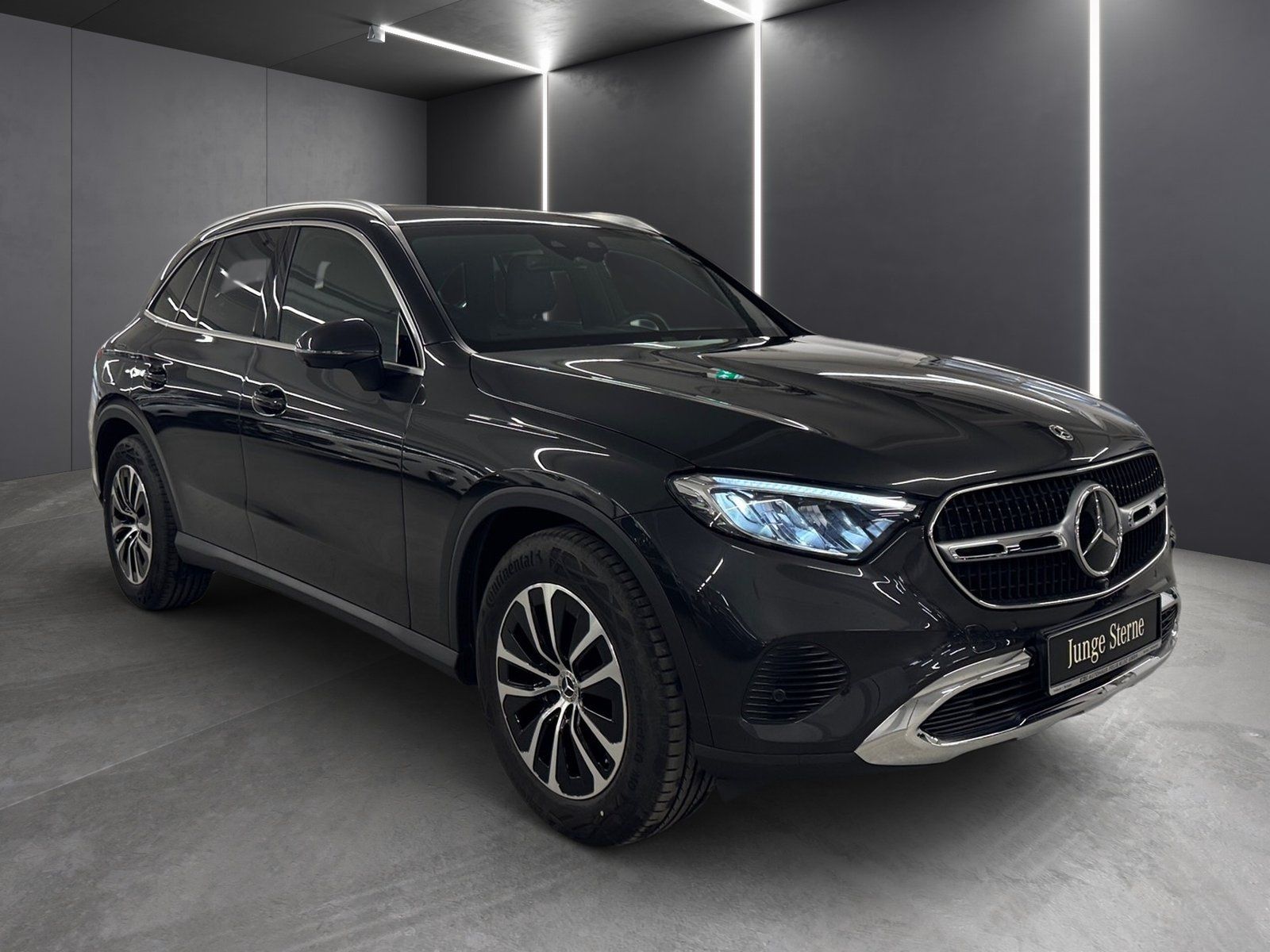 Fahrzeugabbildung Mercedes-Benz GLC 200 4M Avantgarde*STDHZG*AHK*Distr*360*Sound