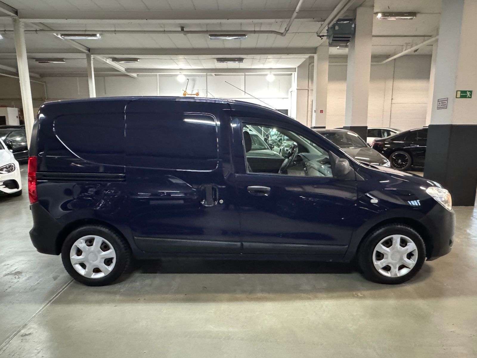 Fahrzeugabbildung Dacia Dokker Express Ambiance 1.6 LPG GAS NAVI AHK SHZ