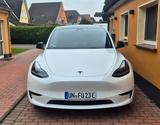 Tesla Model Y 20 Zoll Induction, Allwetter, RWD, AHK - Tesla Model Y in Dortmund