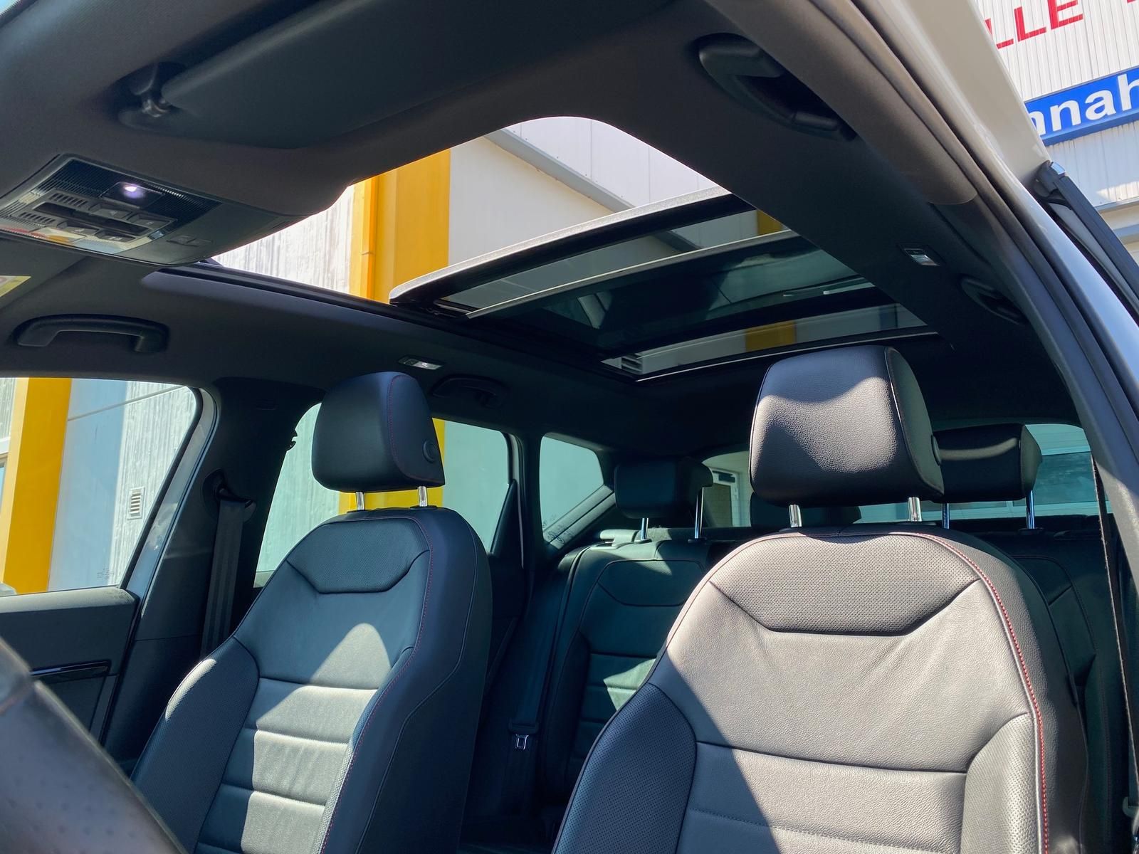 Fahrzeugabbildung SEAT Ateca 1.5 TSI FR APP+ACC+RFK+AHK+NAVI+SITZHEIZ