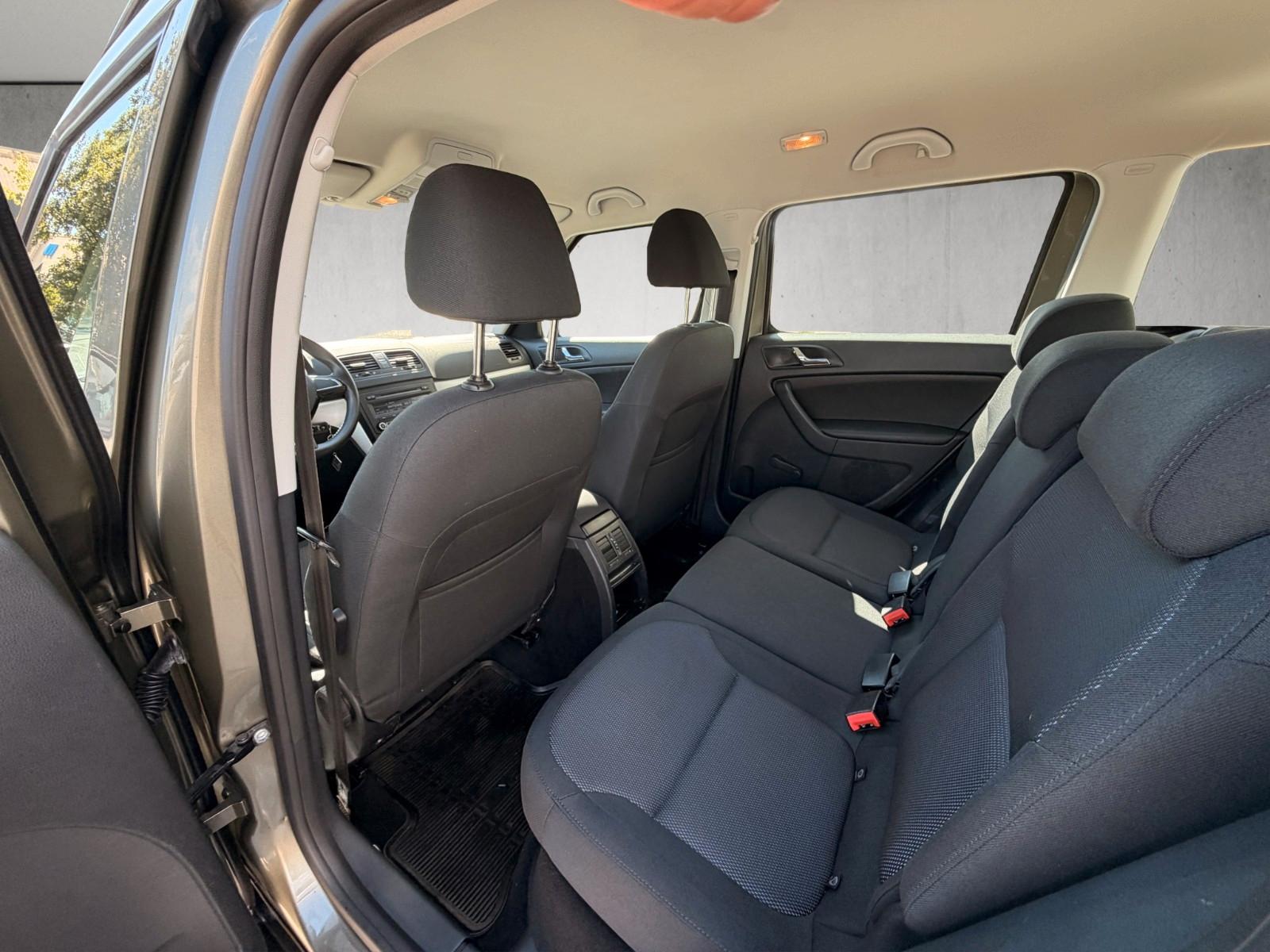 Skoda Yeti Outdoor 2.0 TDI 170 ch 4x4 • Régulateur • Radar de recul • Barres de toit