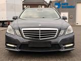 Mercedes-Benz E 200|BlueEfficiency|AUTOMATIK|AVANTGARDE - Mercedes-Benz E 200: Avantgarde