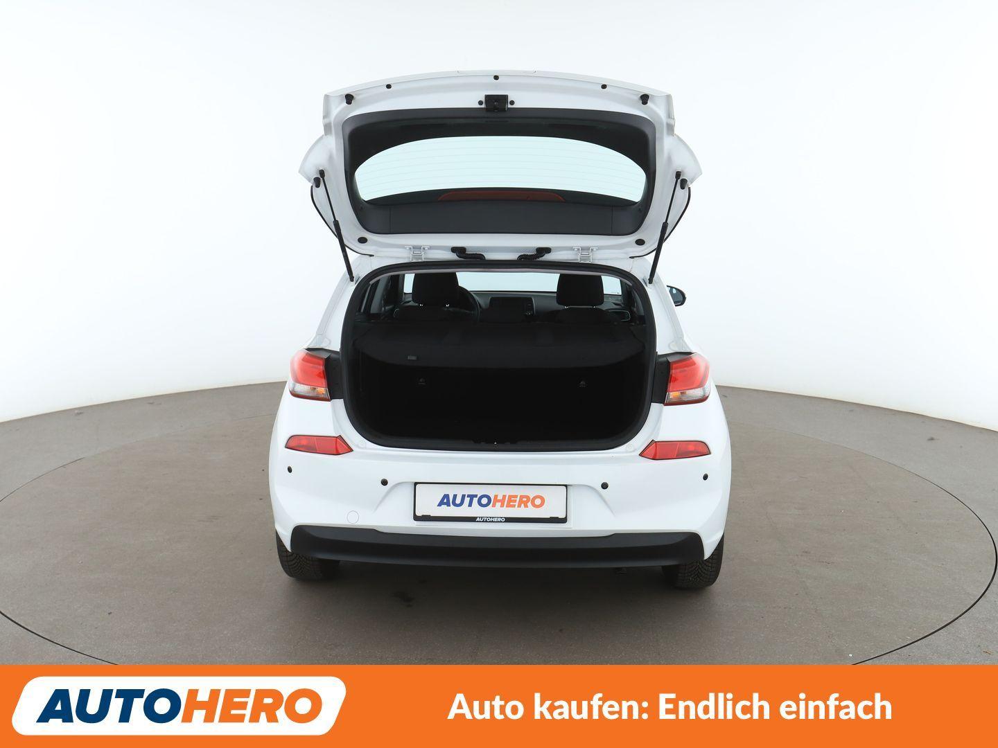 Hyundai i30 1.4 Select*SPUR*PDC*KLIMA*TEMPO*GARANTIE*