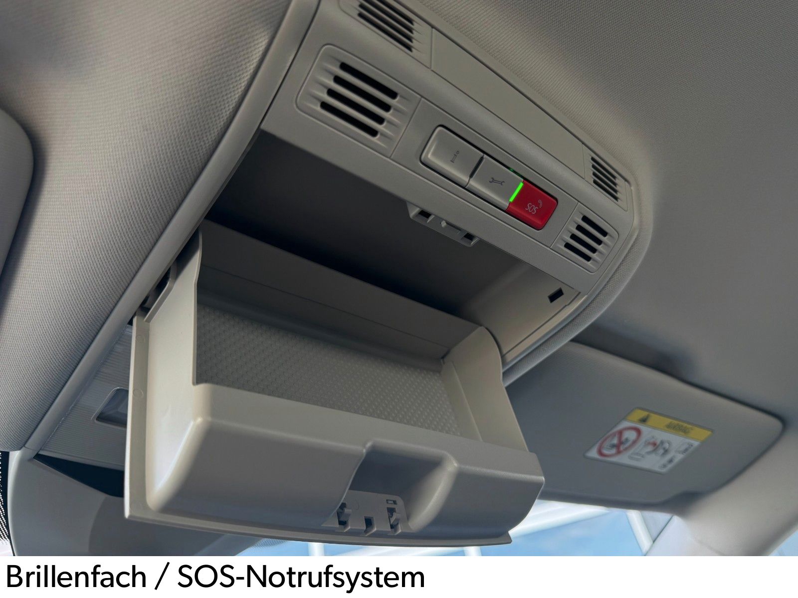 Fahrzeugabbildung Volkswagen Passat Variant GTE Massage SHZ Kam ACC Lane LED