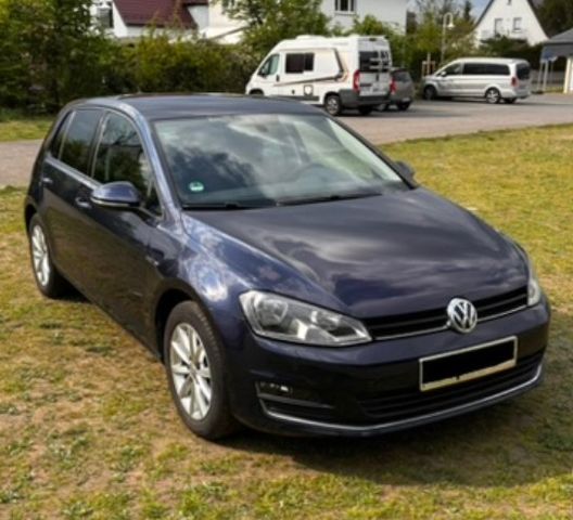 VW Golf 1.2 TSI BMT LOUNGE