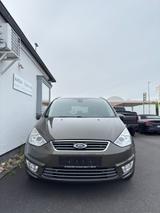 Ford Galaxy 2,2 TDCi 147kW DPF Titanium Pano. AHK. - Ford aus 2011