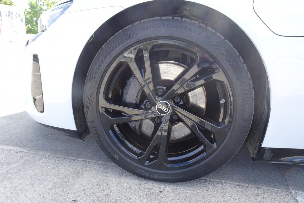 Fahrzeugabbildung Audi e-tron GT 350kW quattro Leder LED Navi Klima